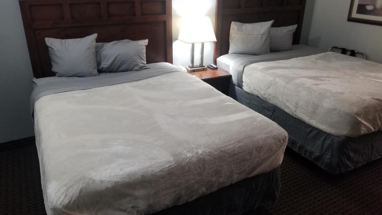 Hotel 2 Queen Beds Hotel Room 135 Booking Stillwater Zewnętrze zdjęcie